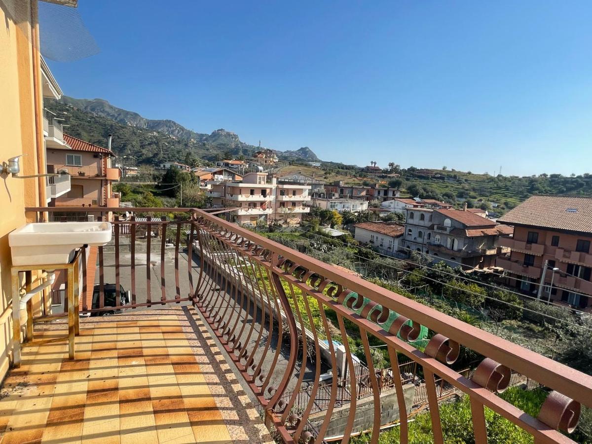 Ferienwohnung Pipa'S Suntrap Taormina Exterior foto